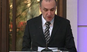 Plate iste, možda ostane 400 radnika