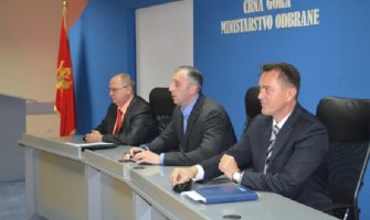 Vojnici Crne Gore na obuci o ljudskim pravima