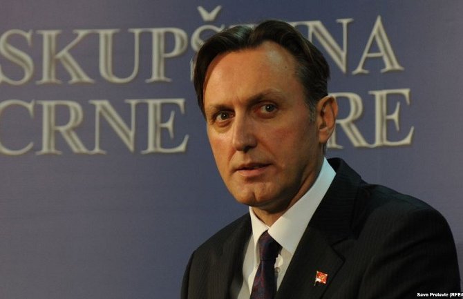 Suština prelazne vlade je konsenzus svih političkih činilaca, a ne podjela 