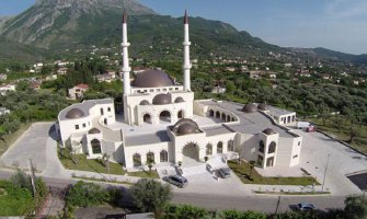 Za godinu i po najviše novca Islamskoj zajednici