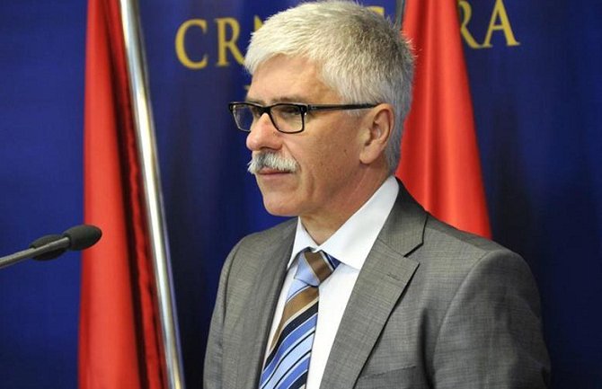 Pratiti rezultate u oblasti vladavine prava, naročito u postojećem predizbornom periodu