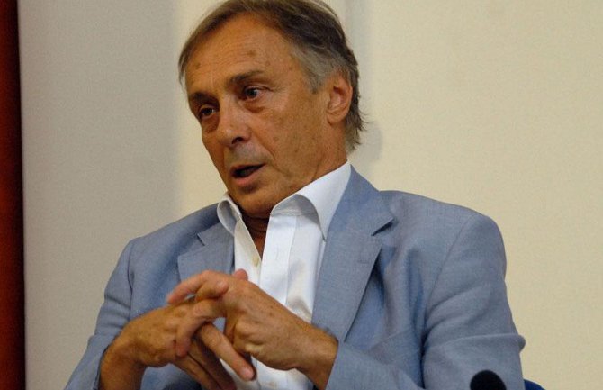 Lekić: Obezbijediti ravnopravan status crnogorskog i srpskog jezika