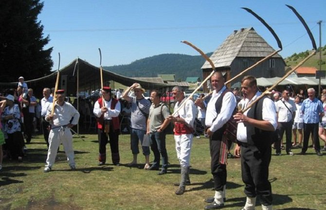 Pljevljak Slaviša Pupović ``prva kosa Crne Gore``