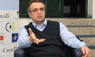 Danilović: Ne miješamo se Vučiću u izbor prijatelja