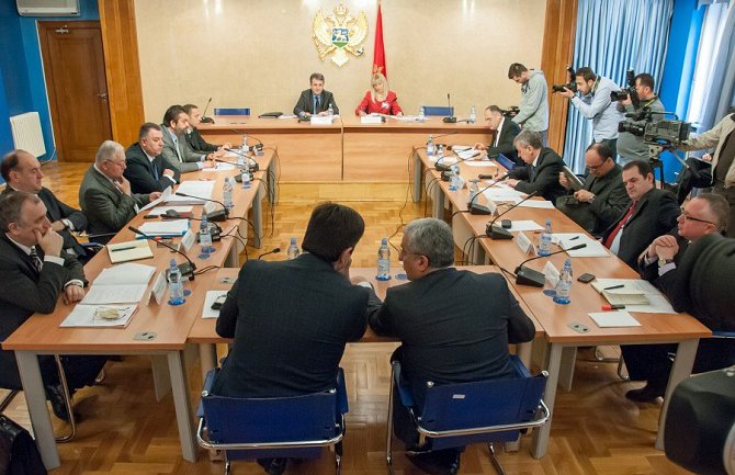 Tri sjednice odbora za bezbjednost i odbranu do kraja jula  