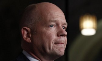 Velika Britanija ne planira da šalje oružje Ukrajini