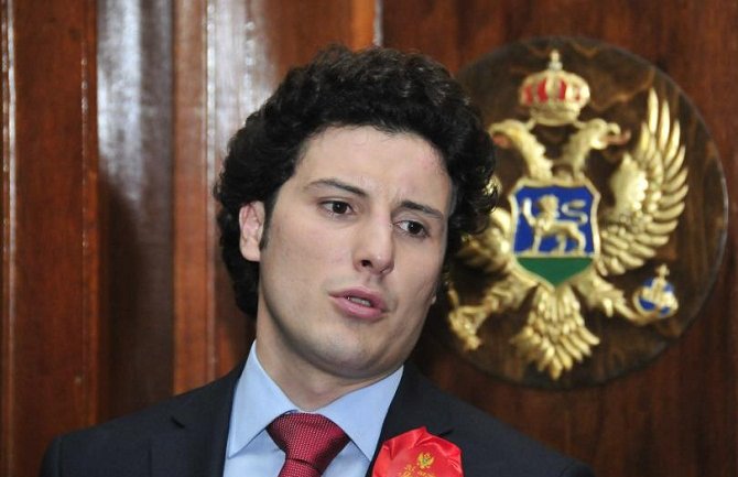 Formira se građanski pokret