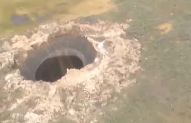 Otvorila se ogromna rupa “na kraju svijeta” (VIDEO)