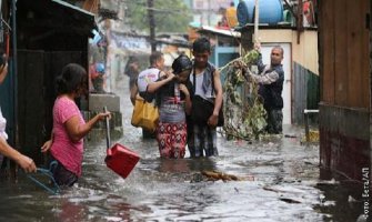 Filipini: Tajfun usmrtio najmanje 13 osoba