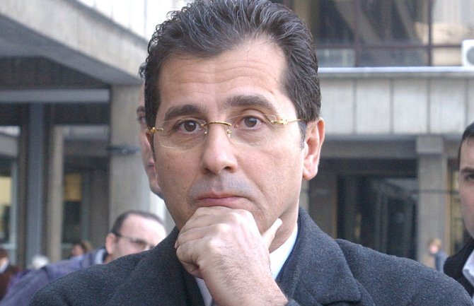 Popović podnio krivičnu prijavu protiv Ćalović