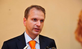 Perić: Odbor da sasluša Radunovića povodom smrti bebe