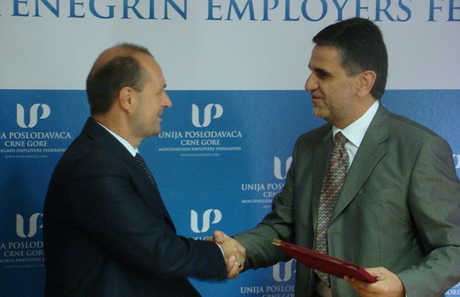 UPCG i Ministarstvo za ljudska i manjinska prava potpisali sporazum