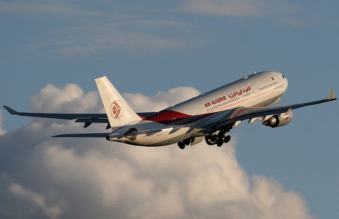 Alžirski avion sa 116 ljudi nestao nakon uzlijetanja