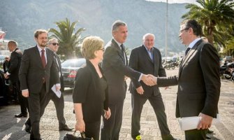 Đukanović: Crna Gora ima privilegiju da na malom prostoru spaja narode i religije