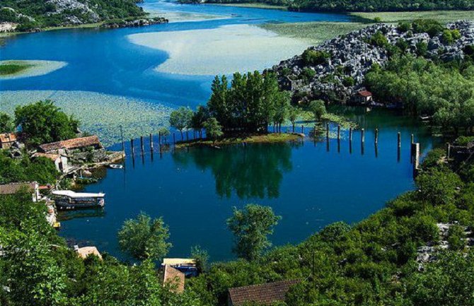 Skadarsko jezero i povezane rijeke tretirati kao unutrašnji plovni put