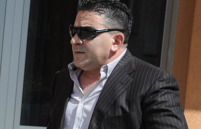 Keljmendijevom sinu stop na granici