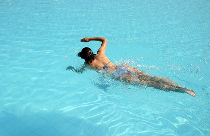 Plivanje kad bole zglobovi, podmlađuje i produžava život