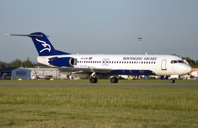 Montenegro airlines: Paraplegičarima 70% popusta