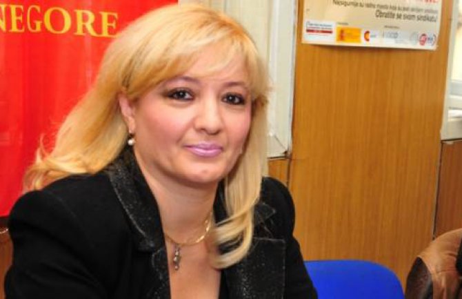 Krivokapić: Podatak da KCCG nedostaje 3.000 radnika zabrinjavajući