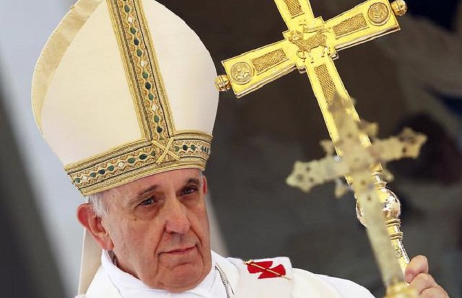 Papa traži zaštitu hrišćana u Iraku