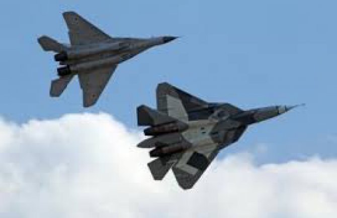 SAD otpočele vazdušne napade  u Iraku