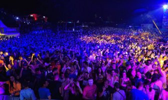 Više od 60.000 ljudi se provodilo na Lovefestu (FOTO)