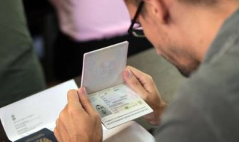 Strancima petogodišnja dozvola za stalni boravak