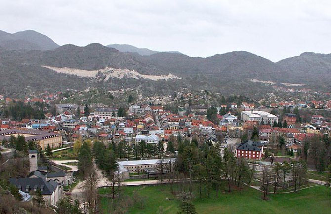 Cetinje: Čeka se samo potpis na sporazum