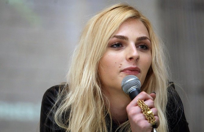 Andreja Pejić: Tata, molim te, oprosti mi!