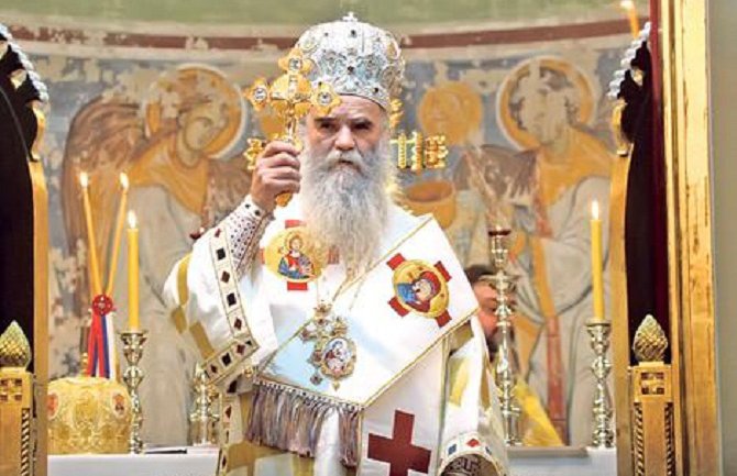 Amfilohije: Sadašnja vlast se gradi na krvnim osvetama, a ne na pomirenju 