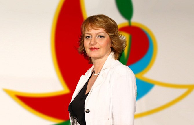 DF: DPS nelegalno uzurpira funkcije