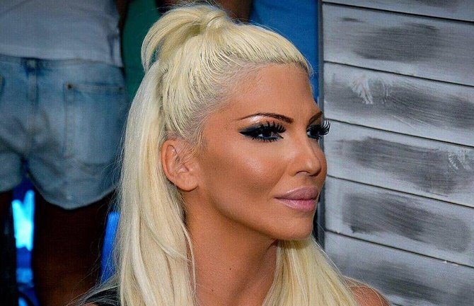 Jelena Karleuša izgubila bebu!