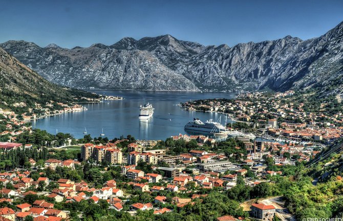 Kotor: Vatrogasci i komunalci saniraju posljedice nevremena