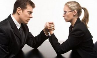 Crna Gora dobija padobranke, majorice, frulašice...