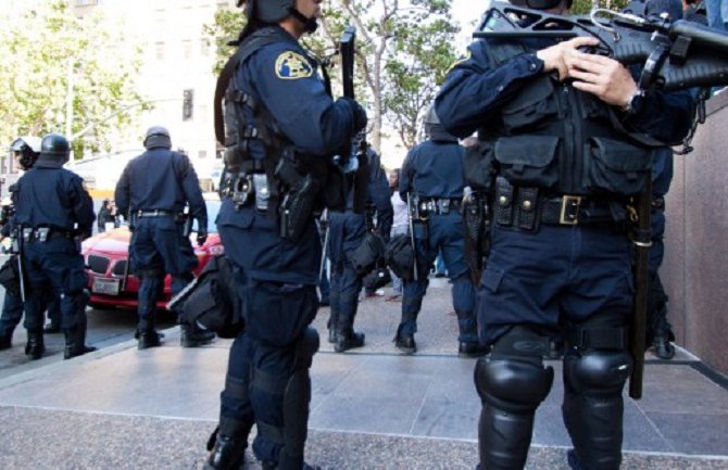 Objelodanjen snimak ubistva Afroamerikanca, policajac postupio ispravno (VIDEO)