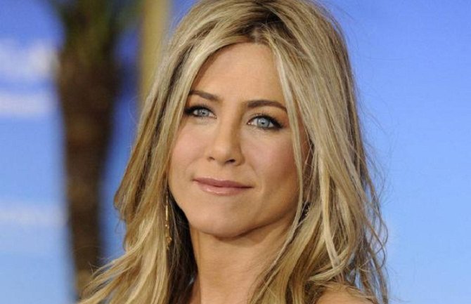 Dženifer Aniston: Da li vrijedim manje kao žena jer nisam rodila?