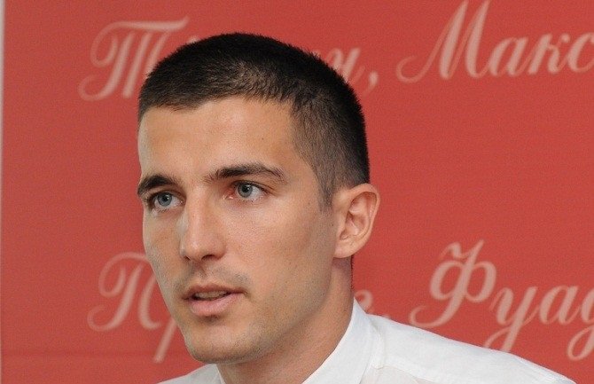 Bečić: Neću u DF i ne svrgavam Milića 