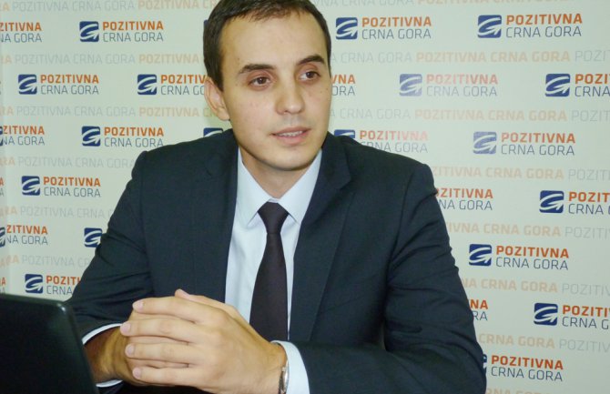 Katnić da ne „preskoči“ Đukanovića, u slučaju „Primorke Bar“