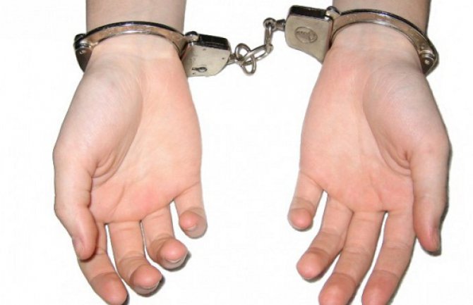 Student iz Srbije putovao Amerikom i podizao novac lažnim karticama