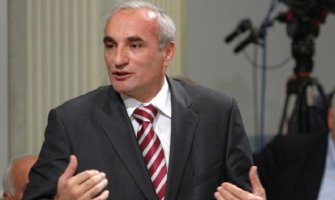 Nema uspjeha za one koji se suprotstave legitimnoj volji građana