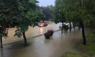 Poplave u Italiji, očekuje se nevrijeme i u Sloveniji 