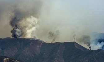 Zbog požara u Kaliforniji evakuisano 1.000 ljudi