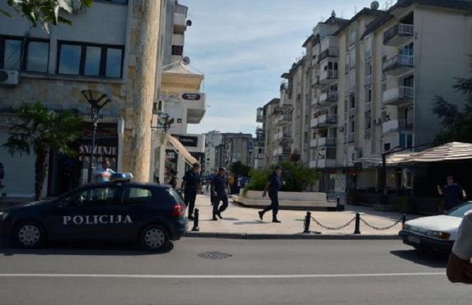 Muša znao odakle ga vreba smrt