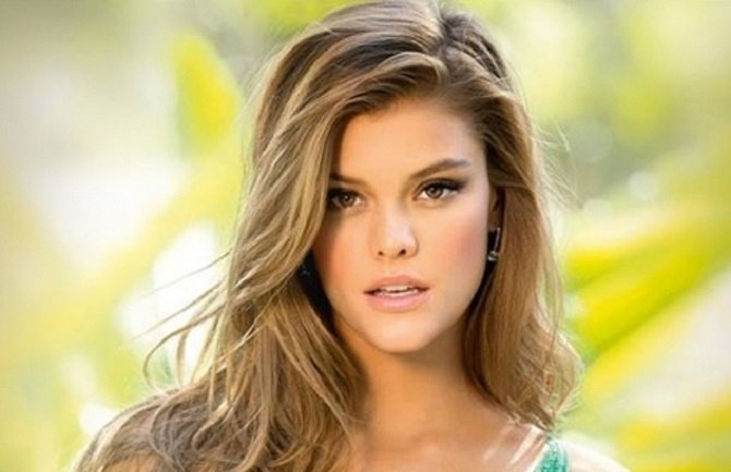 Nina Agdal u rublju 