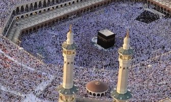 Muslimani ponovo podijeljeni oko datuma praznovanja