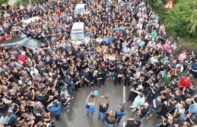 Policija zabranila protest koji je najavila FB grupa 