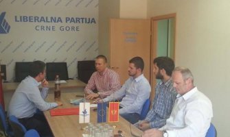 Omogućiti jednake uslove za život paraplegičarima