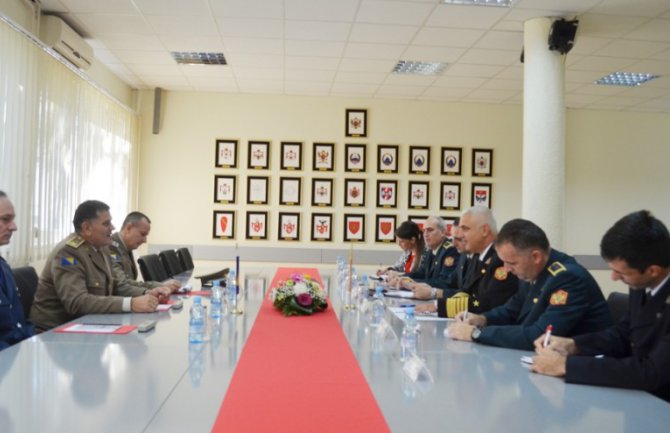 Snažna i uspješna saradnja vojske CG i BiH