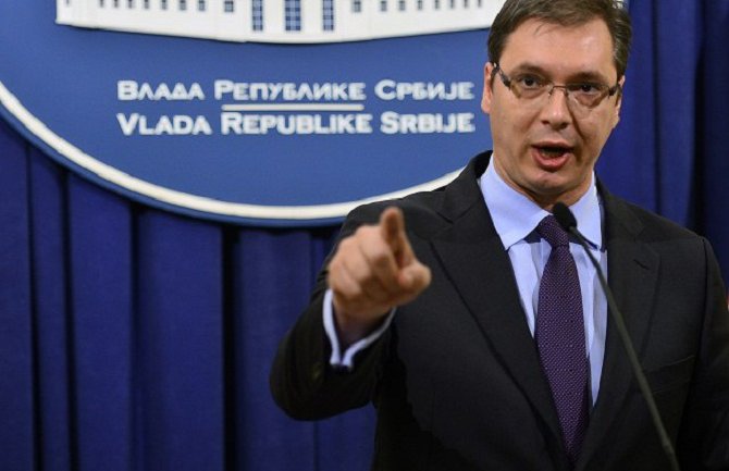 Vučić : Neću na Paradu, to je moj izbor