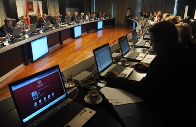 Prihodi budžeta za 2014. biće veći za 31 mil. eura u odnosu na plan